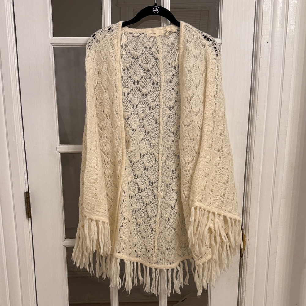 ANTHROPOLOGIE SLEEPING ON SNOW Women's Ivory Knit Fringe Open Poncho Cardigan